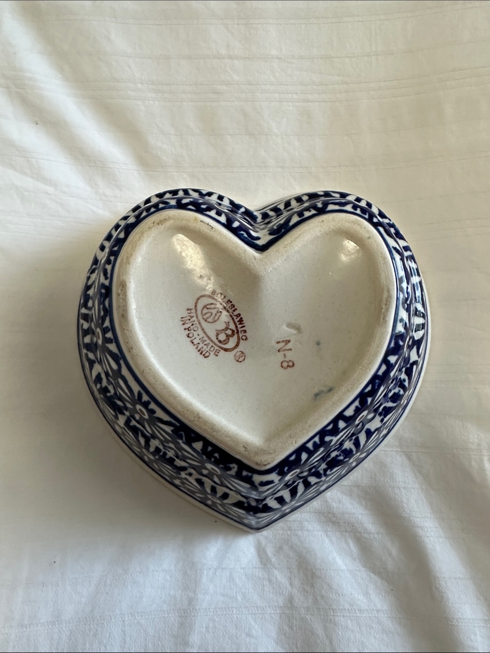 Boleslawiec Polish Gand Painted Ceramic Trinket Dish in Blue and Cream - Picture 2 of 6